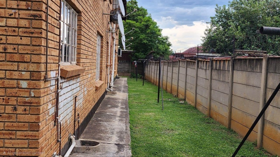 2 Bedroom Property for Sale in Rustenburg North West